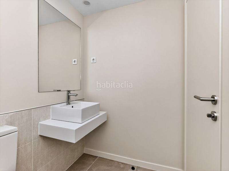 Foto f88142c2-d784-4372-ad32-a1969d3a7e11. Flat with heating pool in San Juan Bautista Madrid