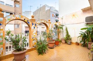 Casa a Nou Moles. Chalet pareado en venta  nou moles, valencia