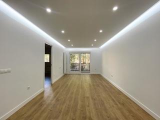 Appartement à Pacífico. Piso en venta  madrid  garaje opcional 30.000