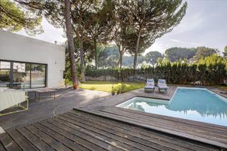 Casa in Bollullos de la Mitación