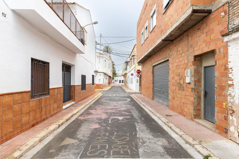 Foto 6ba8b8a9-72cd-4740-b13e-05843395ac2a. Casa  independiente en venta , valencia en Alginet