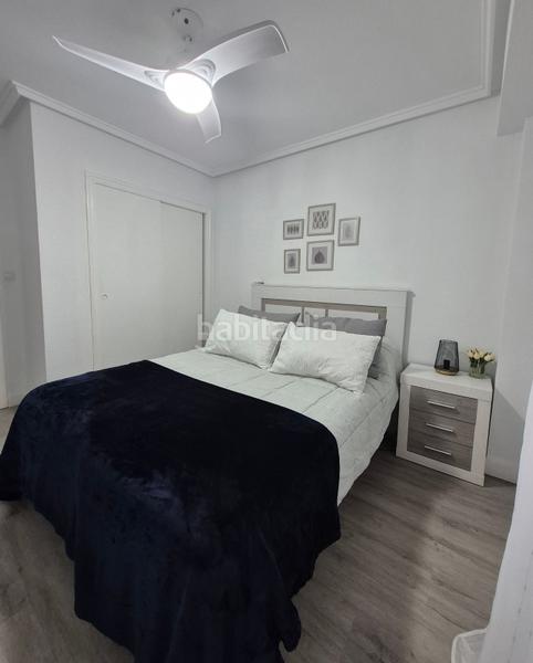 Foto 930d23ca-d5e1-438c-b7f1-3bb2da2aa004. Location appartement dans Centro Santa Pola