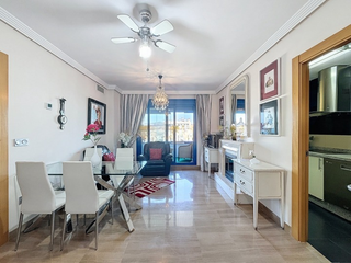 Rent Flat in Paseo Marítimo Oeste - Pacífico. Piso en alquiler en pacífico, málaga