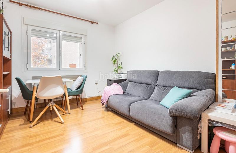 Foto 1f3f9327-9bc9-4051-8cb0-102bcc9020d1. Flat with heating in Apóstol Santiago Madrid