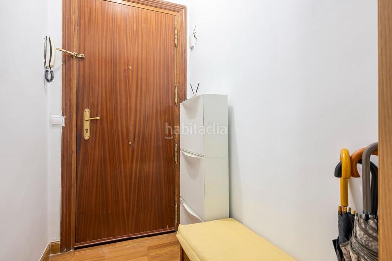 Foto 69895f2e-64e8-44f6-acf7-4c3cead66bfd. Flat with heating in Apóstol Santiago Madrid