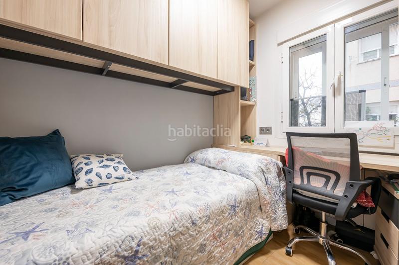 Foto 98bdf98a-62d7-4b07-92ea-ebb6ea77b638. Flat with heating in Apóstol Santiago Madrid