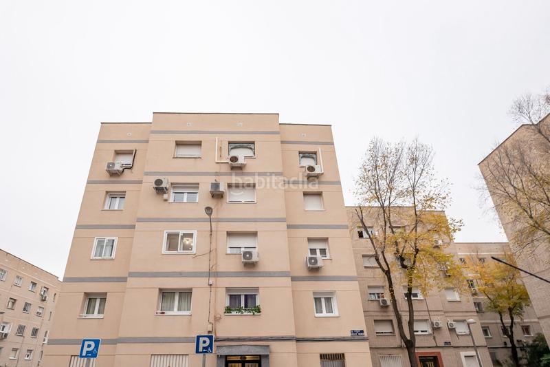 Foto a6943b83-6a4c-434d-b8dc-77317b40f09a. Flat with heating in Apóstol Santiago Madrid