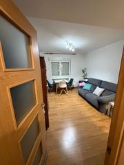 Piso en Apóstol Santiago. Piso en venta  madrid