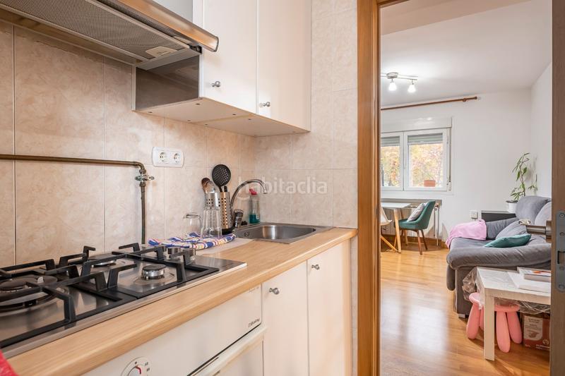 Foto d16dea28-5694-4b70-85b8-9d4bd21b10a1. Flat with heating in Apóstol Santiago Madrid
