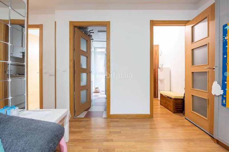 Foto de4b6d14-889e-4970-8150-5dadcafc7c54. Flat with heating in Apóstol Santiago Madrid