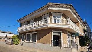 Haus in Benejúzar. Venta de local  vivienda en benejúzar, alicante