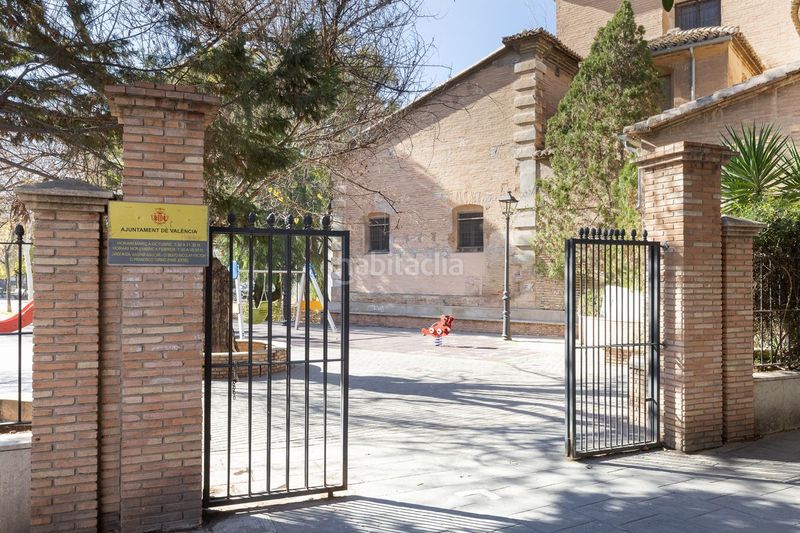 Foto f4b285c7-451b-435c-af01-a9a5b40d3412. Pis amb calefacció aparcament a Barrio de Patraix Valencia