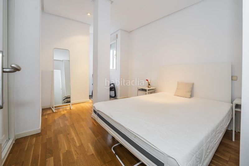 Foto daa1ecb3-1122-4fe9-b25b-0169bb78c26f. Piso en Sol Madrid