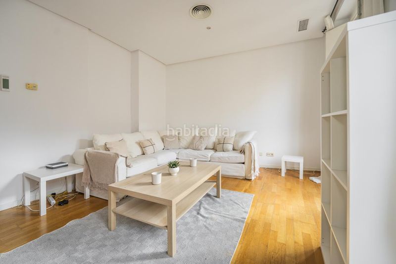 Foto e9f64a66-bca3-4c9a-b2bd-2c12b7a099a7. Piso en Sol Madrid