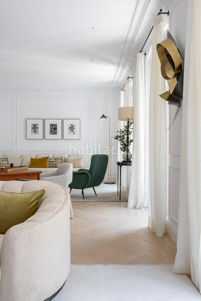 Foto 628025d8-469d-42bb-8afa-5a8972f63bfb. Pis amb calefacció a Recoletos Madrid