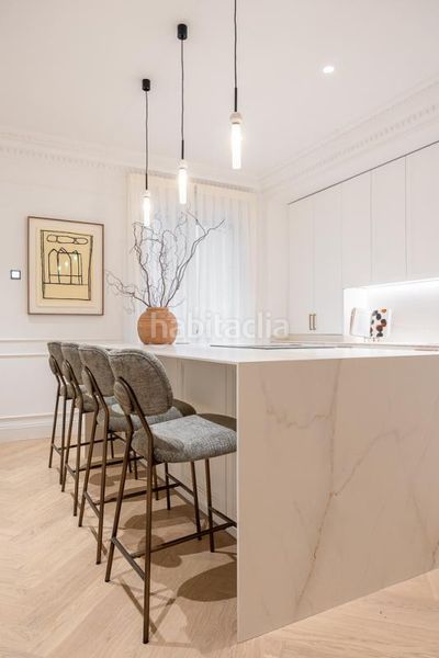 Foto a5b142bb-60b1-499e-bee6-4f9bf108651f. Pis amb calefacció a Recoletos Madrid