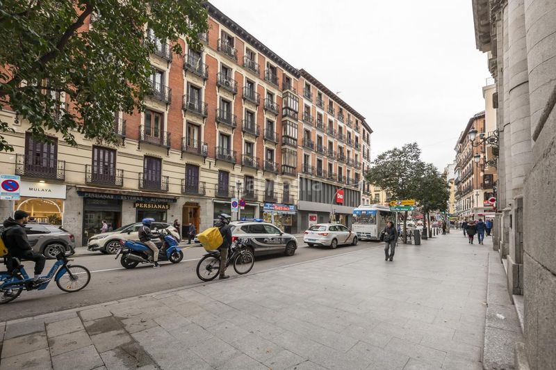 Foto 4e0788b3-e709-4b0e-986a-1ca1049974a5. Piso en Palacio Madrid