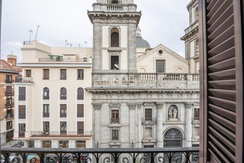 Foto aba1f289-c3f8-4e68-b6c2-2f731d80d2b8. Piso en Palacio Madrid