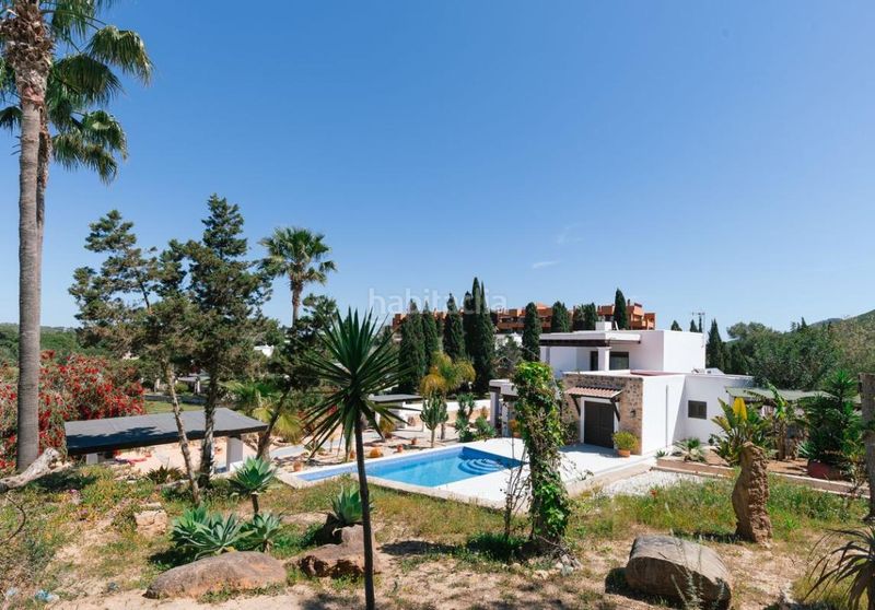 Foto 18cc752b-3c87-4eff-b98f-4d7065933b06. Casa amb calefacció aparcament piscina a Roca Llisa Santa Eulària