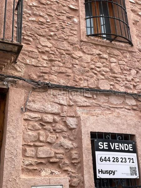 Foto 46854a89-c688-49bc-9f47-07bb38bb1e60. Casa amb calefacció a Faura