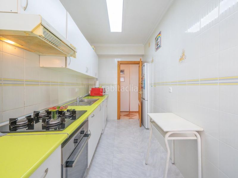 Foto ef4d7768-78a9-486f-be59-4ca9265195c5. Pis amb calefacció a Centro Urbano Dénia