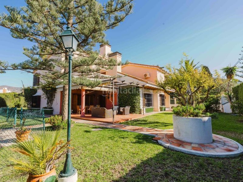 Foto 1c1943d0-6f8f-4add-98c2-b1eb255f59e5. Casa amb calefacció aparcament piscina a El Candado Málaga