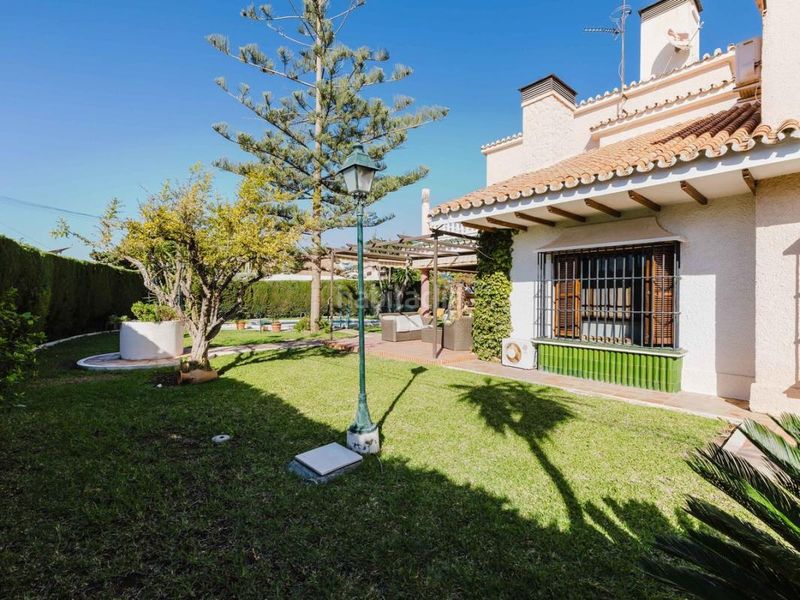Foto 714cb7e2-a3a4-4b66-932e-634c78790ac9. Casa amb calefacció aparcament piscina a El Candado Málaga