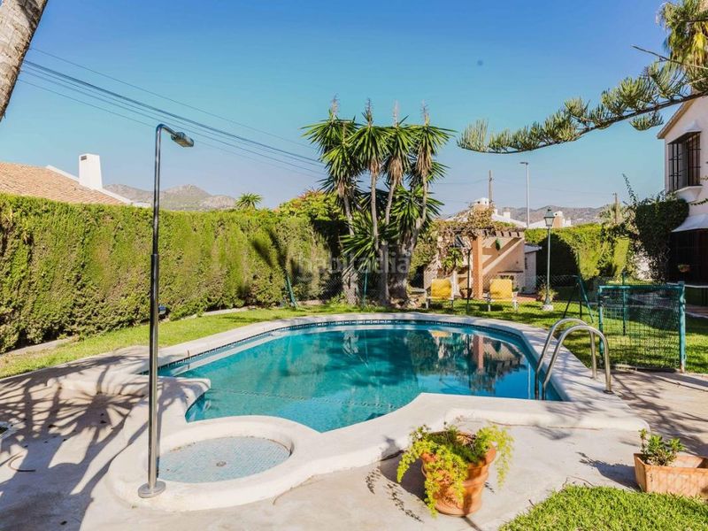 Foto b8255040-f546-40a2-b402-13c1ec073e69. Casa amb calefacció aparcament piscina a El Candado Málaga