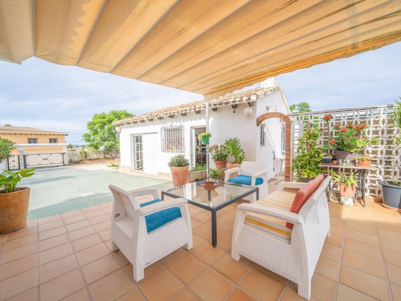 Foto a0b7b65d-ffde-4da7-96c5-a451f8550dda. Casa amb calefacció aparcament piscina a El Montgó Dénia