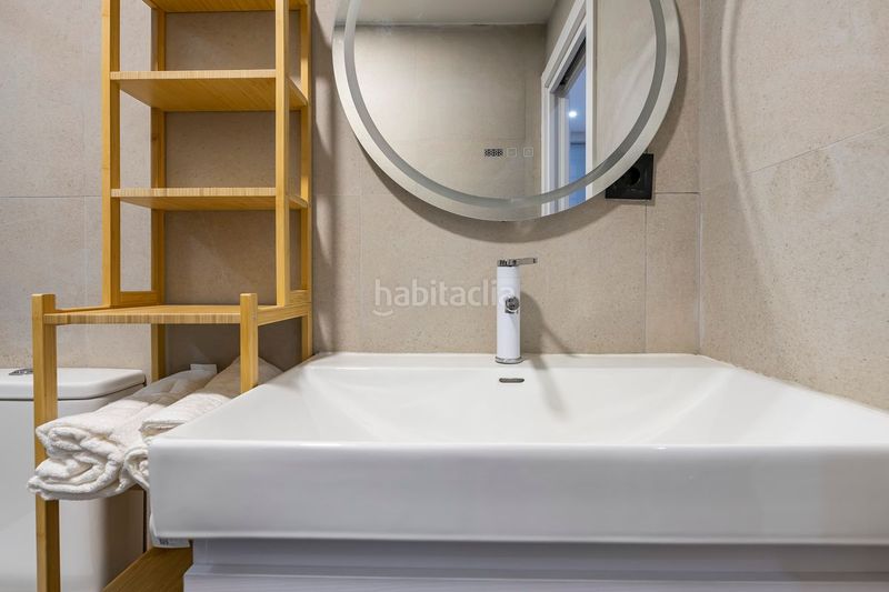 Foto 83c04268-1abb-4294-b44d-c5fee70e6851. Loft amb calefacció a Cortes-Huertas Madrid