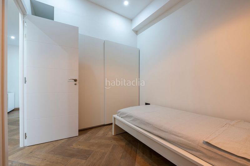 Foto ab27f6d2-653e-48ff-a574-a4e94d73add9. Loft amb calefacció a Cortes-Huertas Madrid
