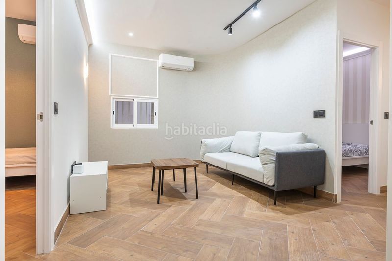 Foto c17d80af-b1d2-4ba1-b88d-c91329abaa89. Loft amb calefacció a Cortes-Huertas Madrid