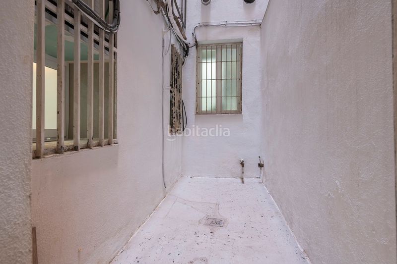 Foto c580743f-b3ba-42f3-b341-918212e64998. Loft amb calefacció a Cortes-Huertas Madrid