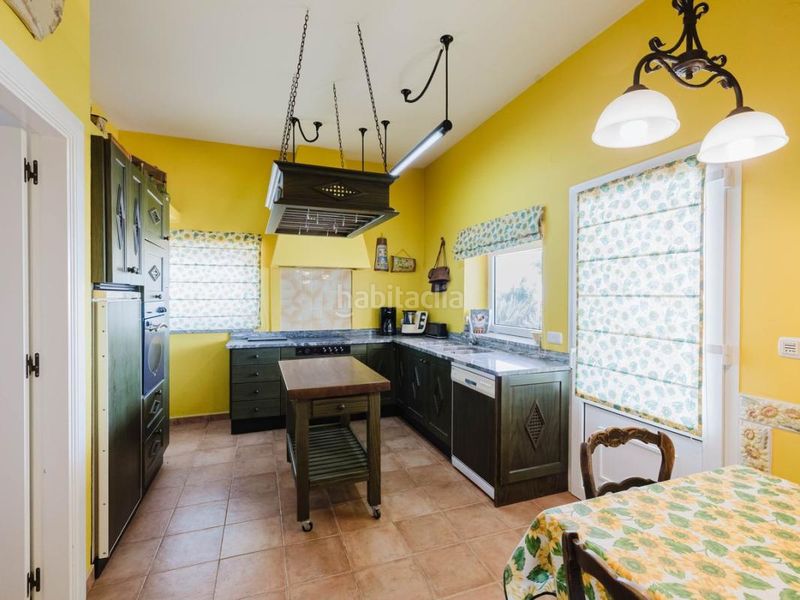Foto cab5a5a5-d8a9-488c-b289-449917080a36. Casa en Urbanización Santa Rosa Torrox