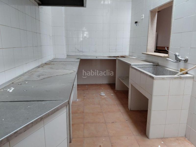 Foto cfe05899-8e7d-4793-8a57-fcc0e9adc69f. Local comercial amb calefacció a Corbera