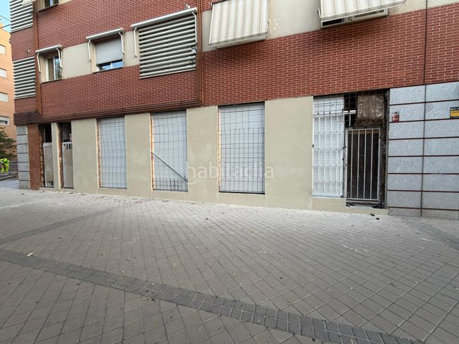 Foto 4613d537-bd8d-45f3-9d1b-cd6ccf634d80. Planta baixa amb calefacció a Horcajo Madrid