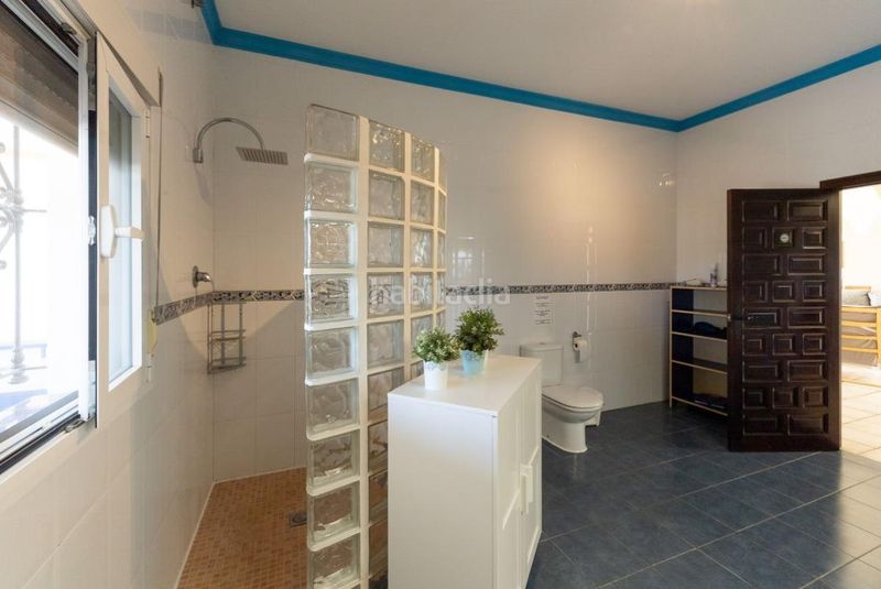 Foto cdcb459e-e901-40b1-abe9-6d19da3ebd4c. Casa amb calefacció aparcament piscina a Lora del Río
