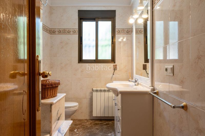 Foto cba0f738-4e19-4b64-8512-ed5d18e95cbd. Casa amb calefacció aparcament piscina a Bèlgida