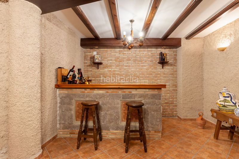 Foto d817d870-a2dc-498d-abdb-f6f0342d74b5. Casa amb calefacció aparcament piscina a Bèlgida