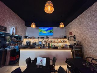 Geschäftsraum  C. rio segura