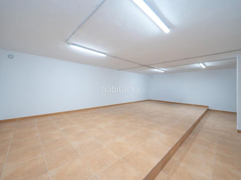 Foto cb3a4ca4-183a-4e18-9c37-48ee4e74f347. Edifici a Centro - Muelle Pesquero Torrevieja