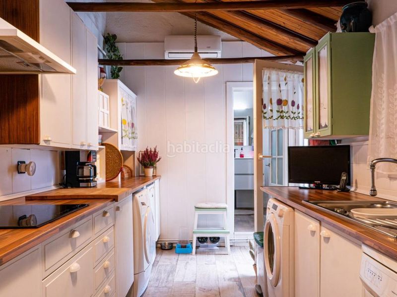 Foto a8ec0a85-d8ed-4be3-ac4f-ae26248c9b33. Casa amb calefacció a Vírgenes Leganés