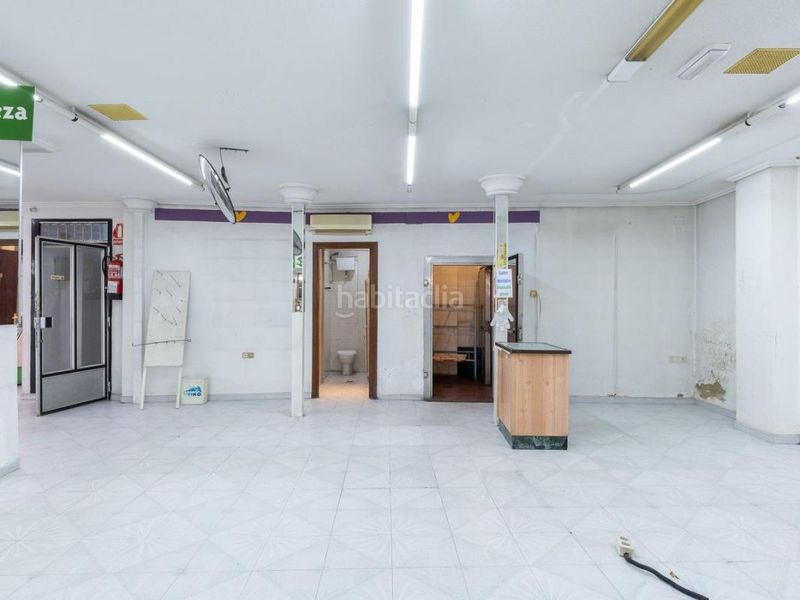 Foto a8d1ac0d-1393-4121-b14a-db875134cefa. Edificio en Oliva pueblo Oliva