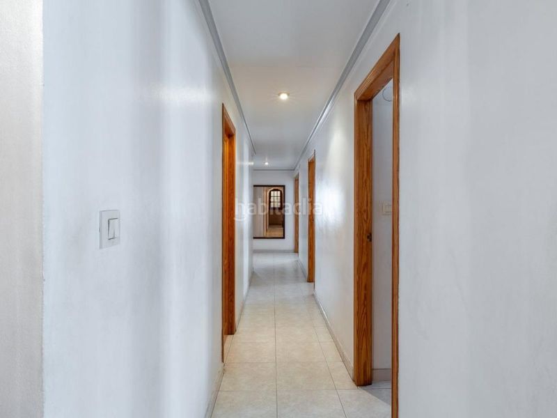 Foto 87dd9312-4298-4d16-ad97-5388f5d8cee1. Edifici a Oliva pueblo Oliva