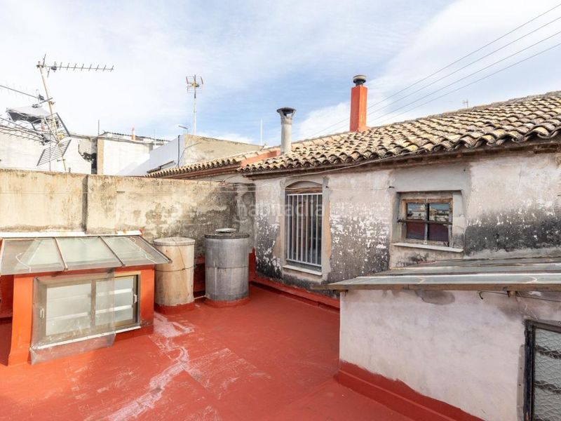 Foto c503d387-c24b-47d1-badd-fb1f5646181e. Edifici a Oliva pueblo Oliva