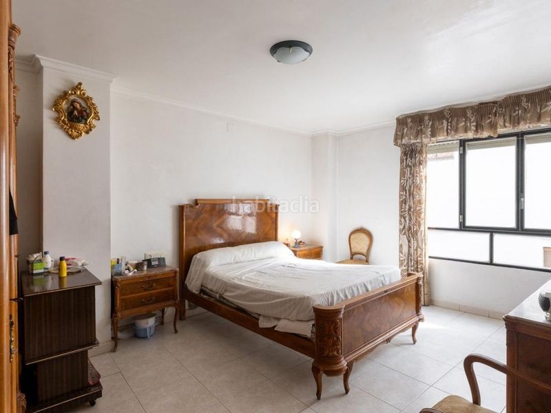 Foto ce32cdaa-ddd3-4f6d-b85b-0d461ded1189. Edifici a Oliva pueblo Oliva