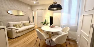 Flat  Pl. de uncibay