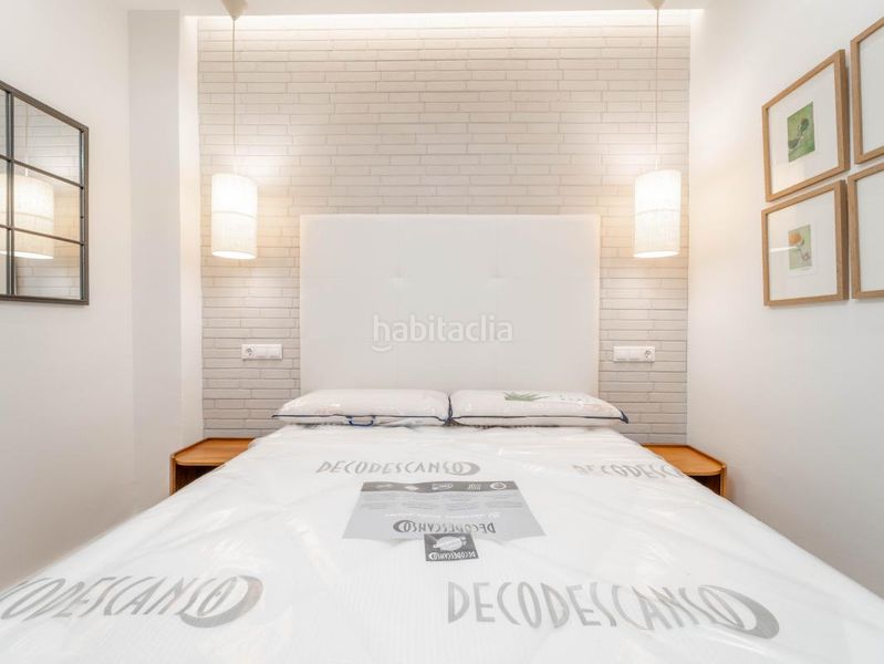 Foto abaf4ce0-8489-4ea4-9d81-85726e502085. Pis amb calefacció a Centro Histórico Málaga