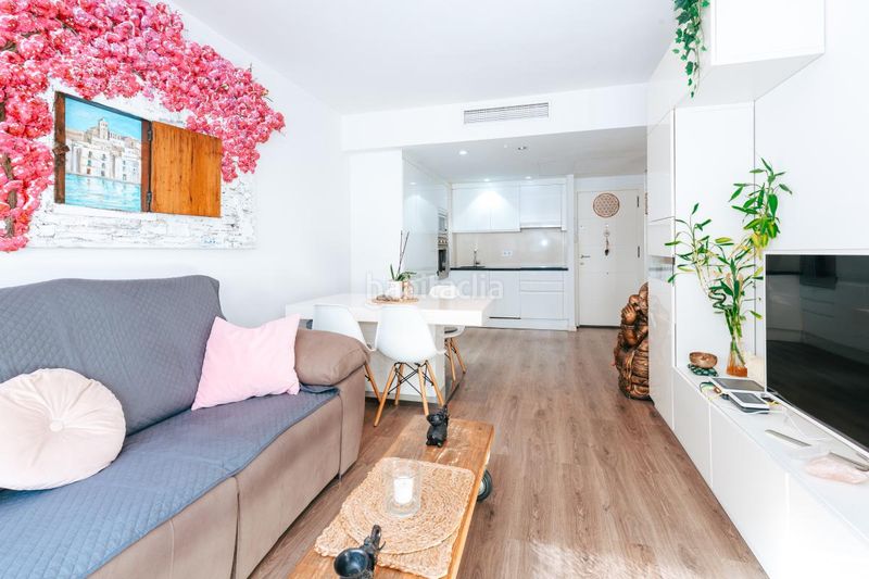 Foto df879c91-09f5-4ffd-8ce2-c2e4f9237762. Pis amb calefacció piscina a Marina Botafoc-Talamanca Ibiza