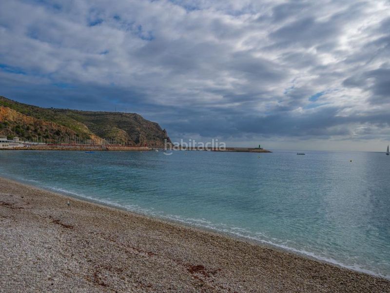 Foto aead1abb-971b-4cb6-aed3-7eee1e4668a3. Pis amb calefacció a Puerto Xàbia